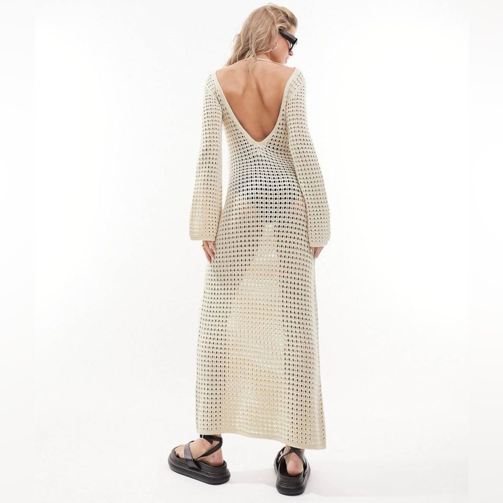CROCHET MAXI DRESS WITH OPEN BACK DETAIL IN CREAM-WHITE